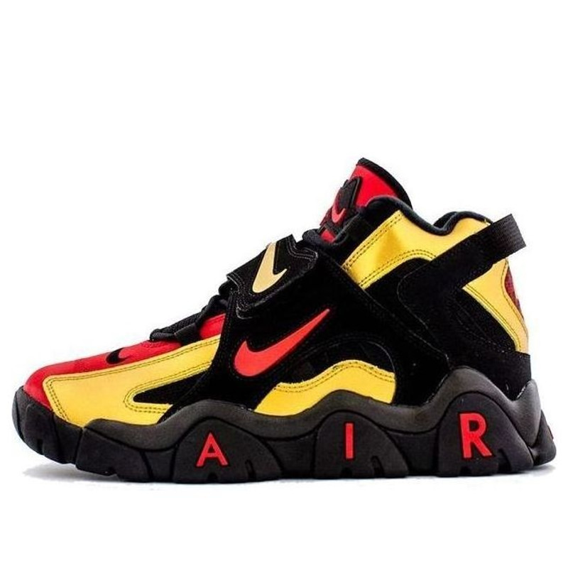 Nike Air Barrage 미드 메탈릭 골드 CT1573-700 - 1