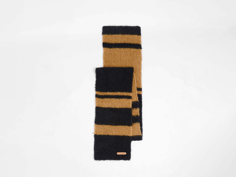 STRIPED SCARF IN BLACK 1