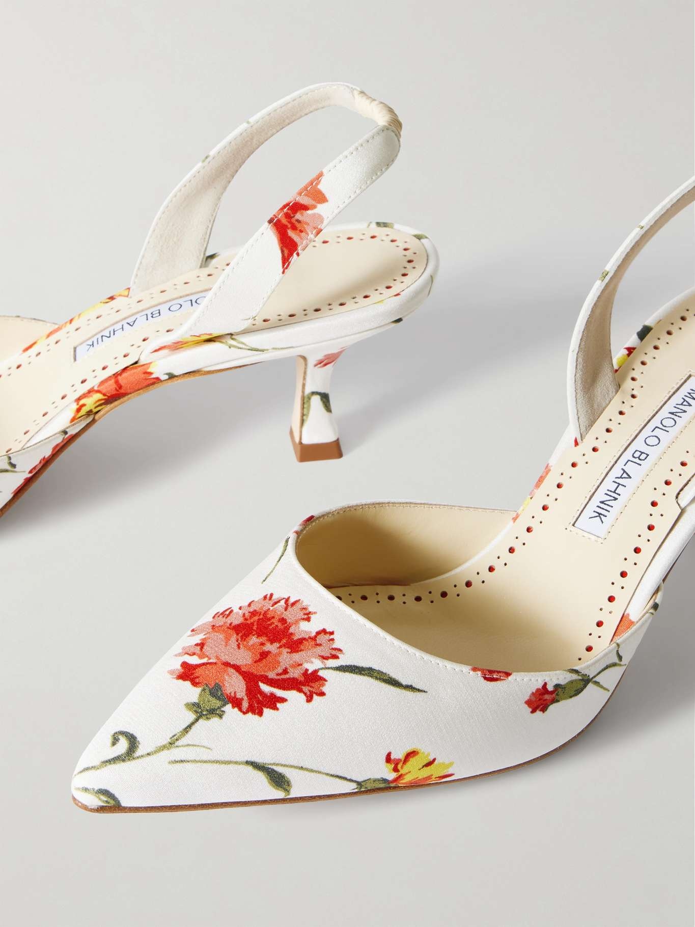 Carolyne 50 floral-print satin slingback pumps White - 4