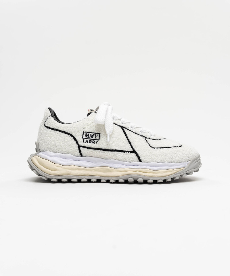 "LARRY" OG Sole Chenille Embroidey Canvas Low-top Sneaker 5