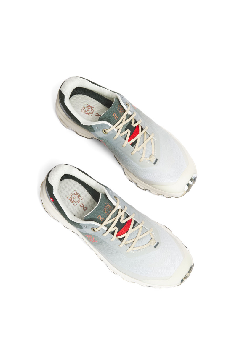 Cloudventure running shoe in nylon 4