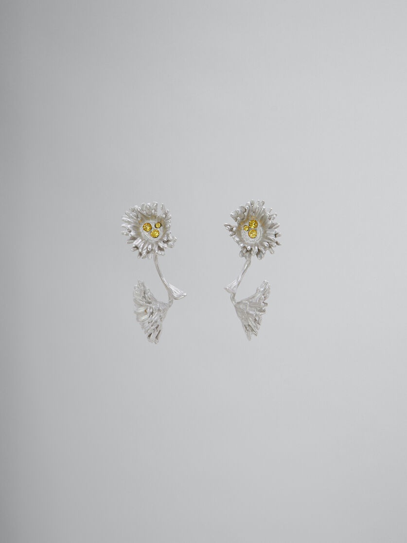 METAL DAISY EARRINGS WITH CRYSTALS - 1