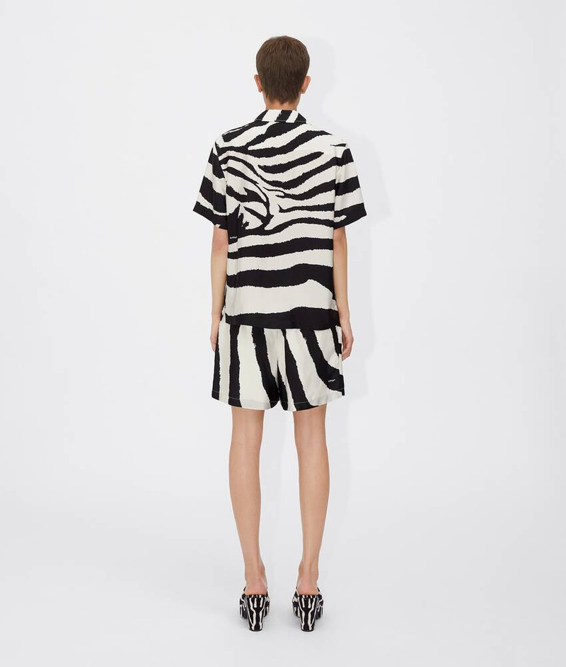 Bottega Veneta shorts outlook
