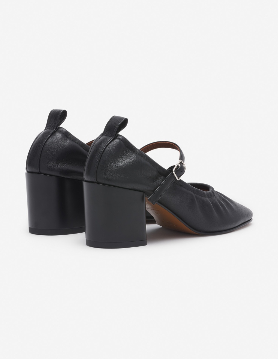 LEATHER LOW-HEEL PUMP - 4