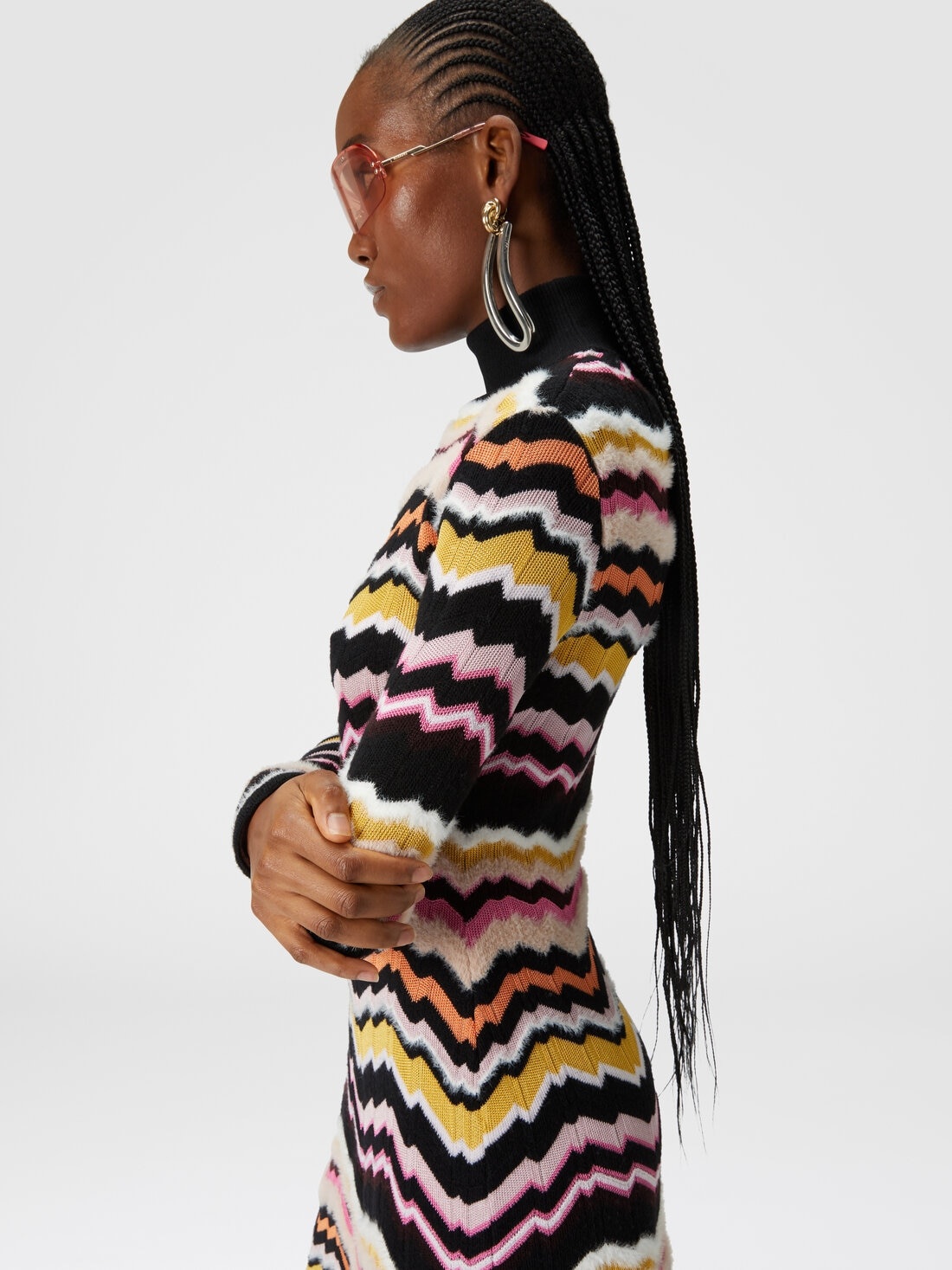 High-necked midi dress with Greek zigzag motif - 5