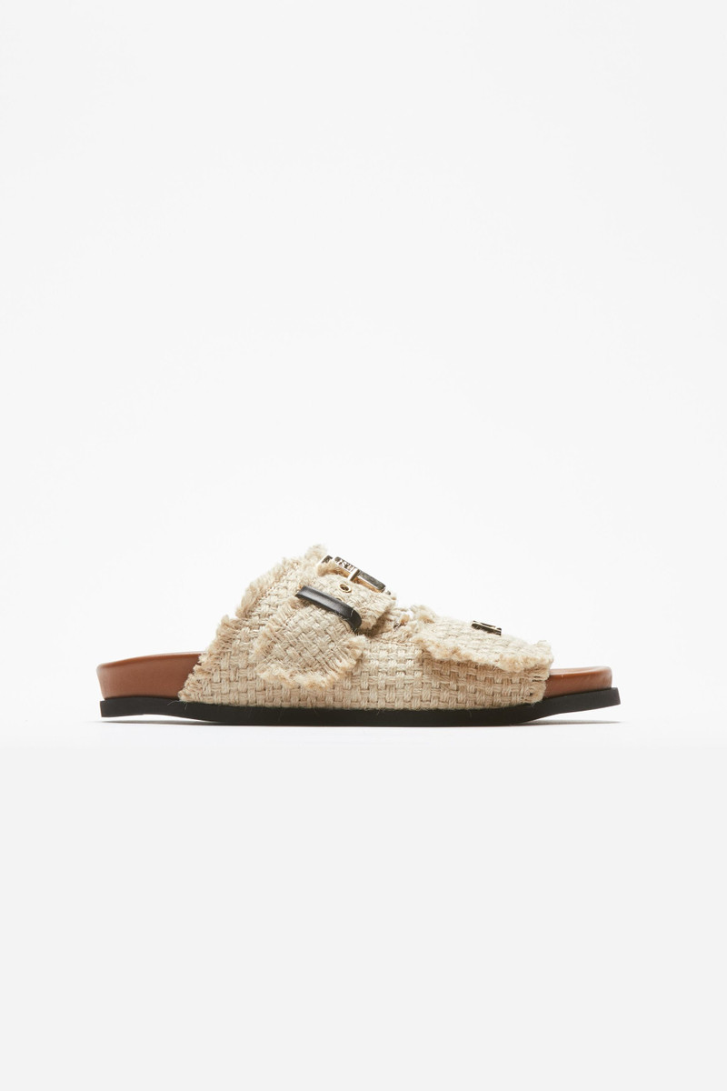 LOGO PLAQUE WOVEN SANDALS 1