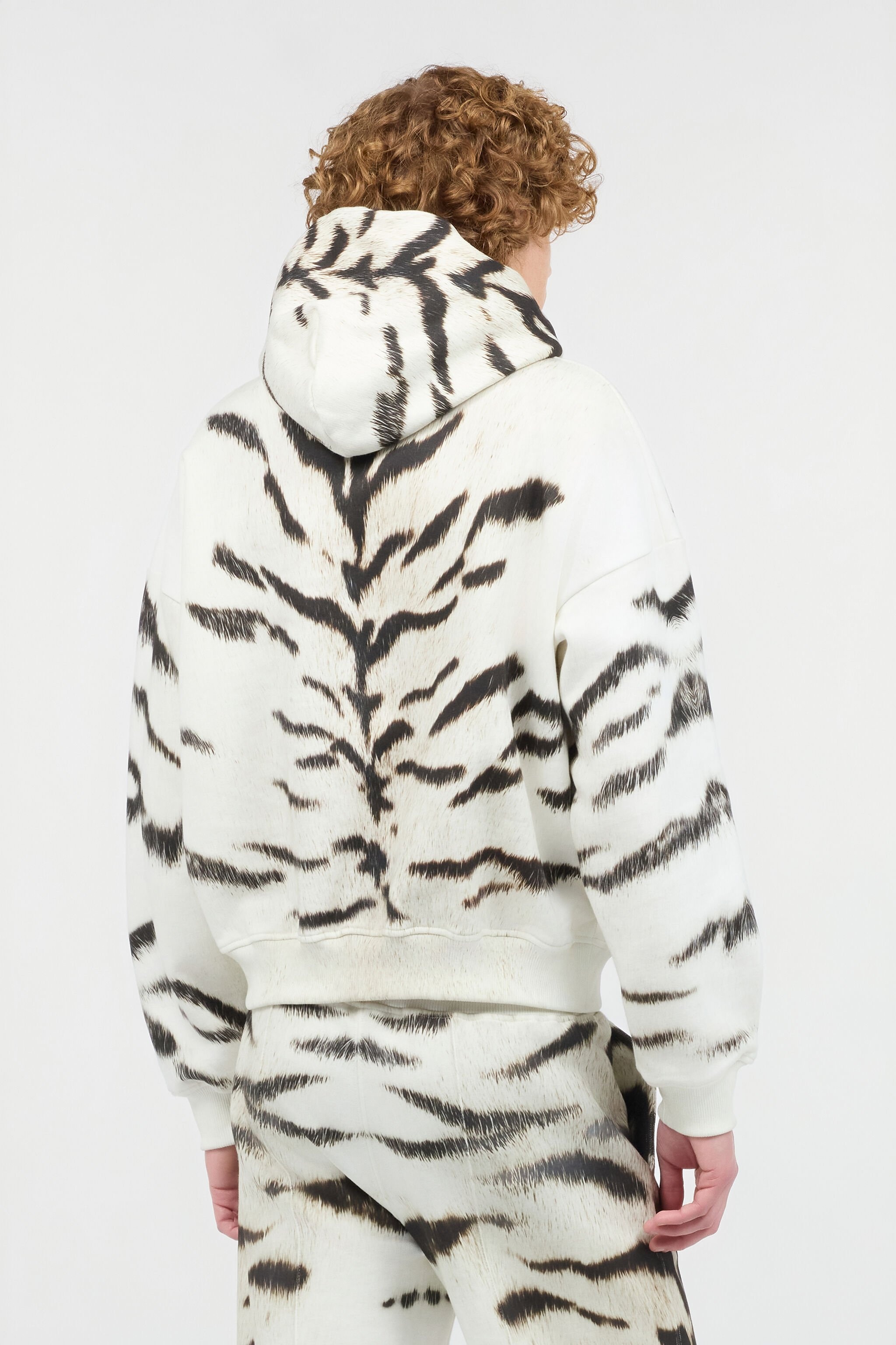 Man Sweatshirt With White Tigresse OGAT X Roberto Cavalli Print - 5