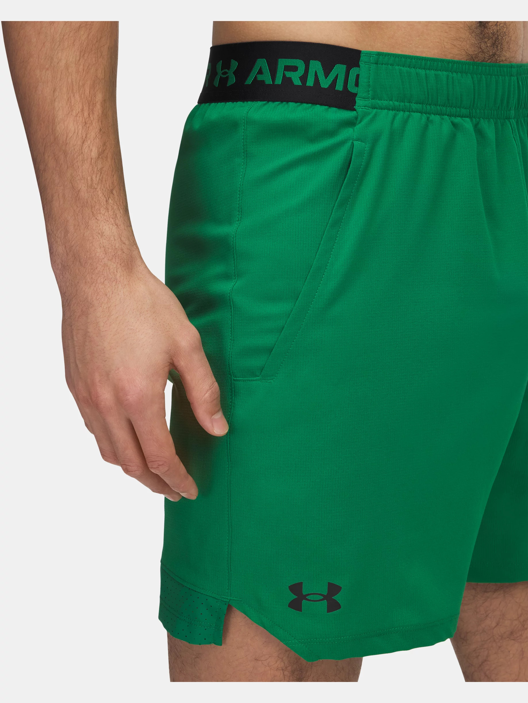 Men's UA Vanish Woven 6" Shorts - 4