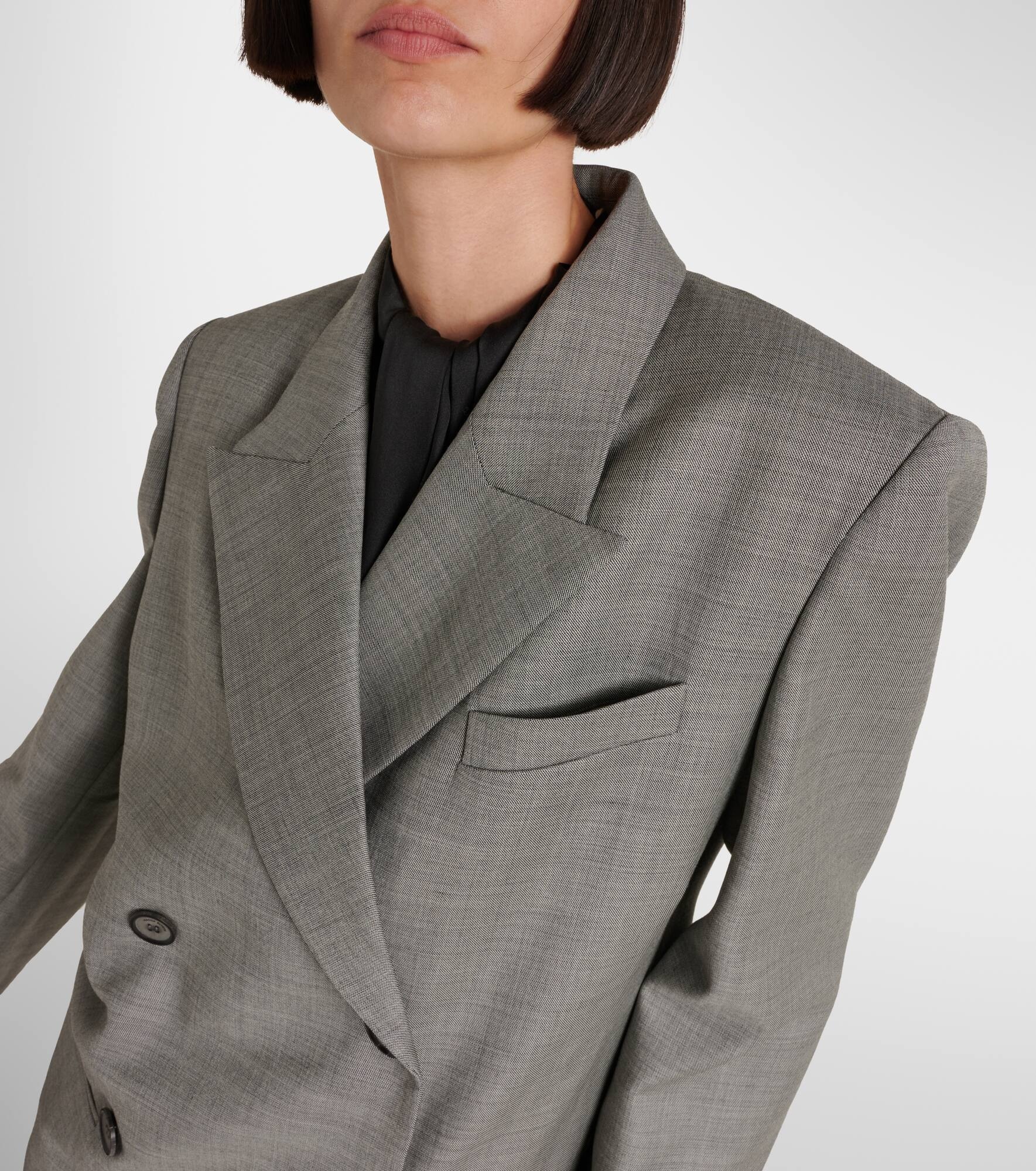 Double-breasted wool coat - 5