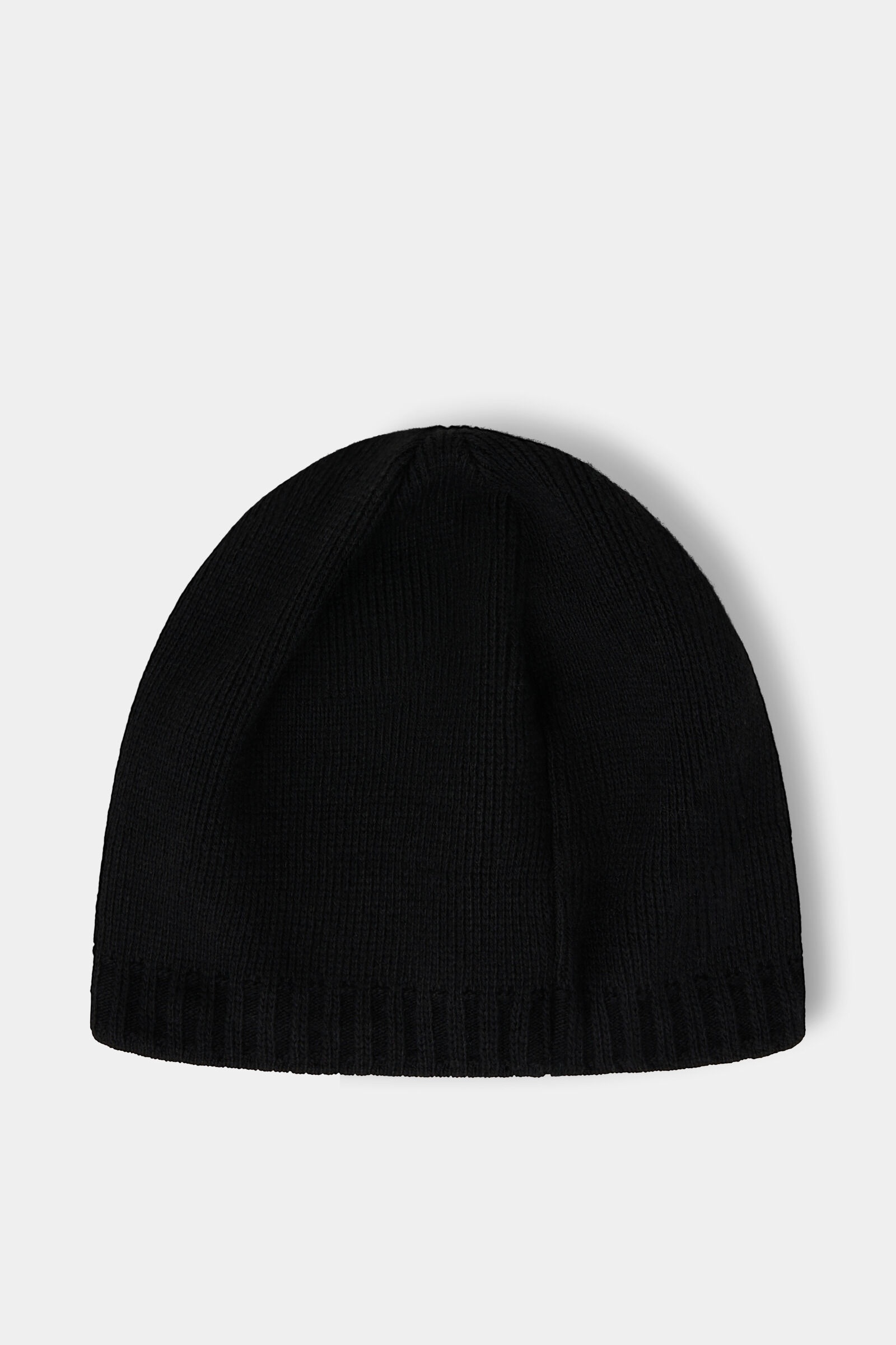 Freddy Beanie in Black - 2