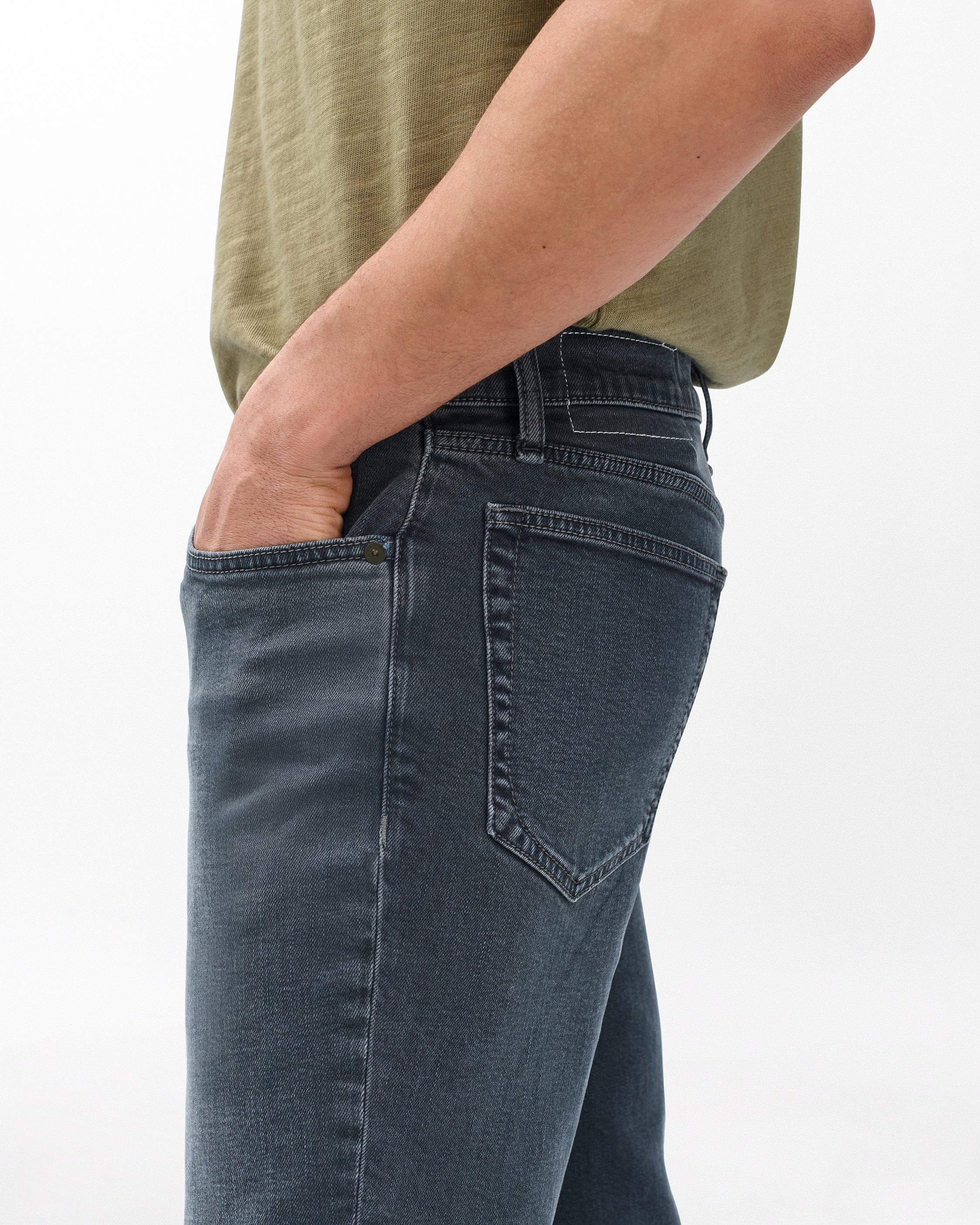 Fit 1 Skinny Jeans
Authentic Stretch in Infuse Minna - 5