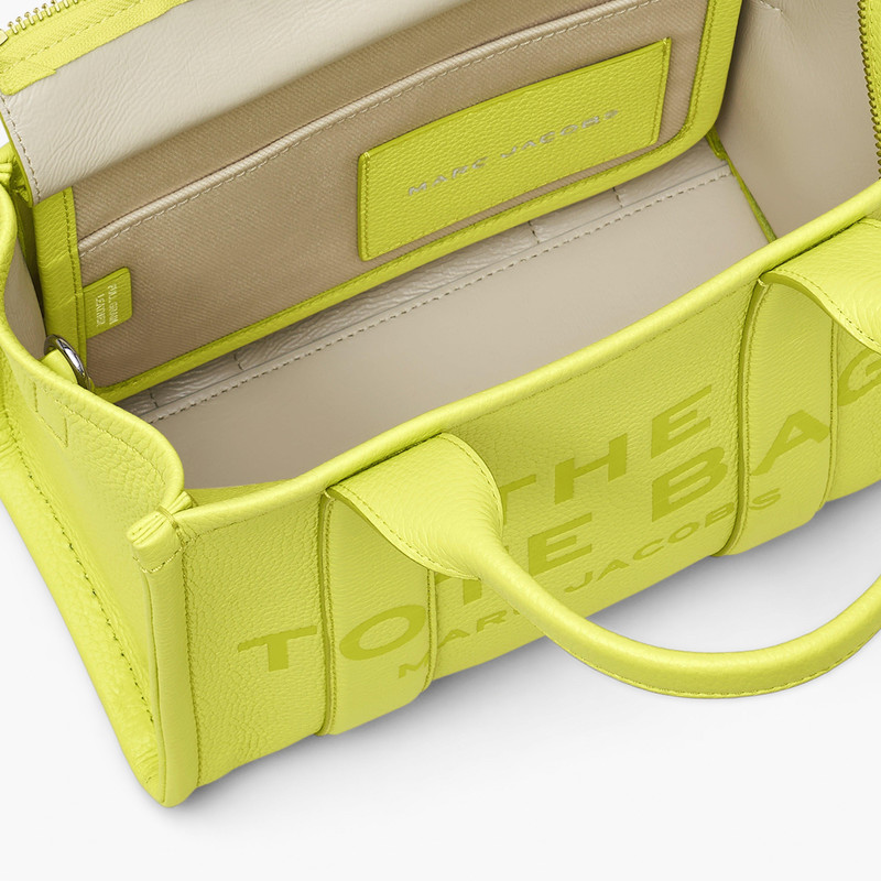 THE LEATHER SMALL TOTE BAG 6