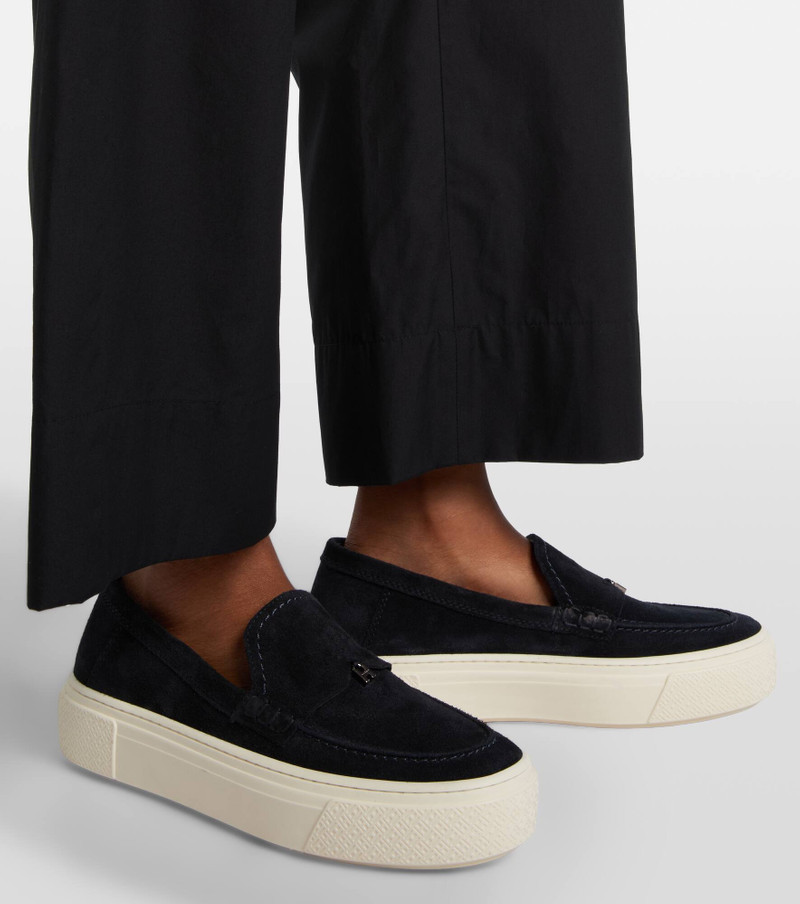 H705 suede slip-on shoes 2