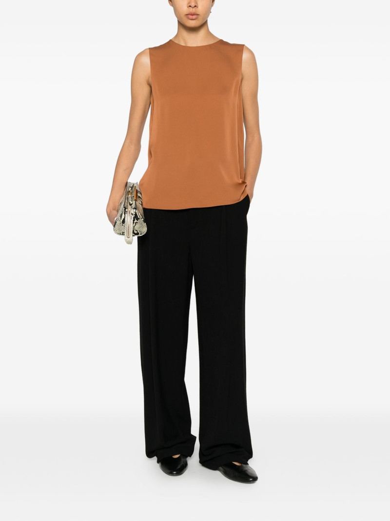 Theory sleeveless round-neck blouse outlook