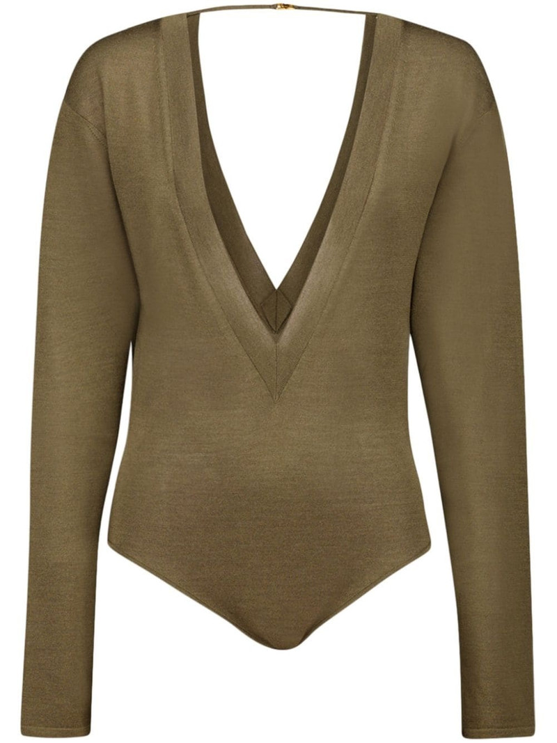 fine-knit body 1