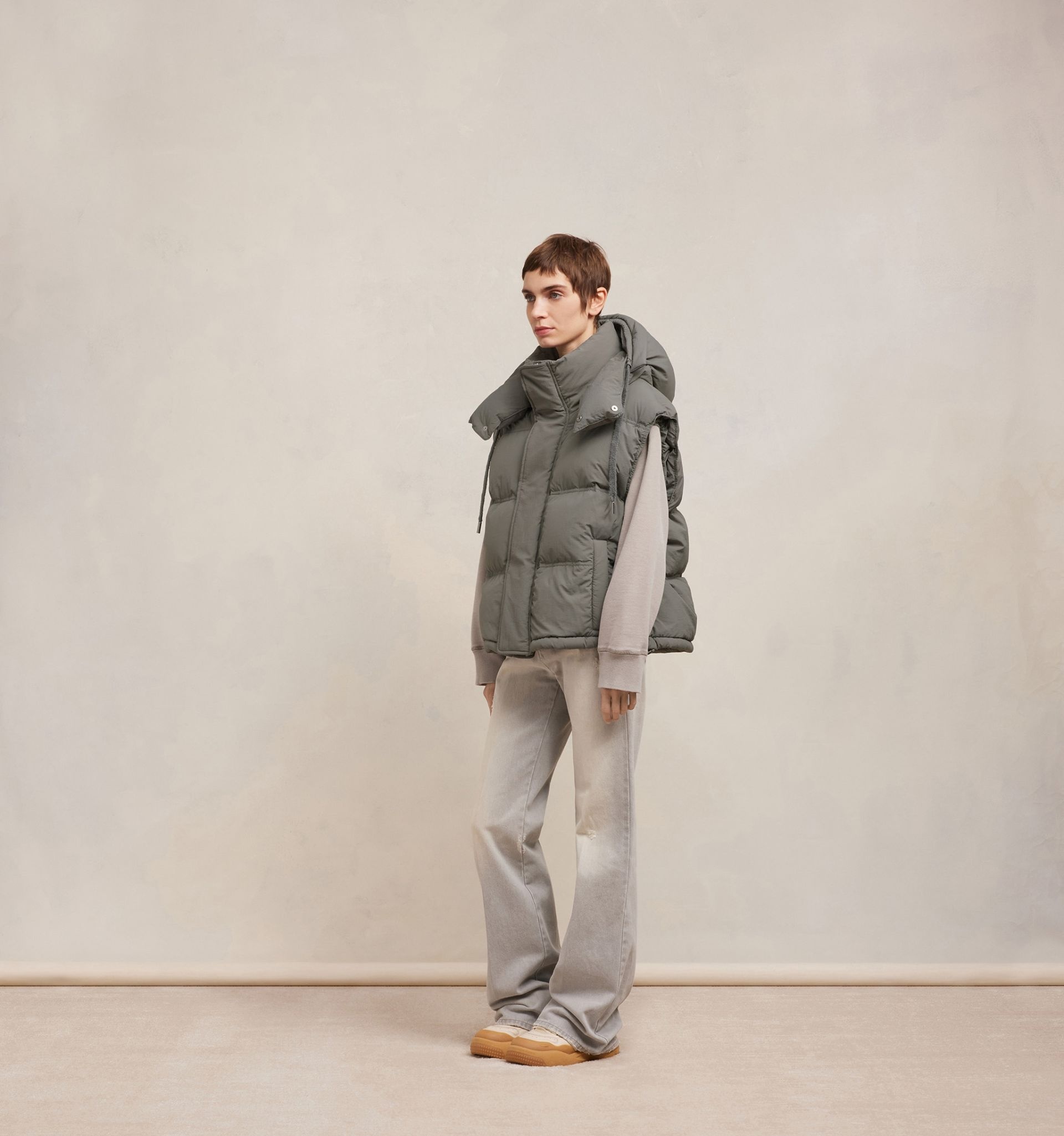 Ami Alexandre Mattiussi Sleeveless Down Jacket - 5