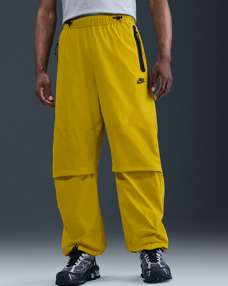 Nike Nike Tech Men's Woven Oversized Pants outlook