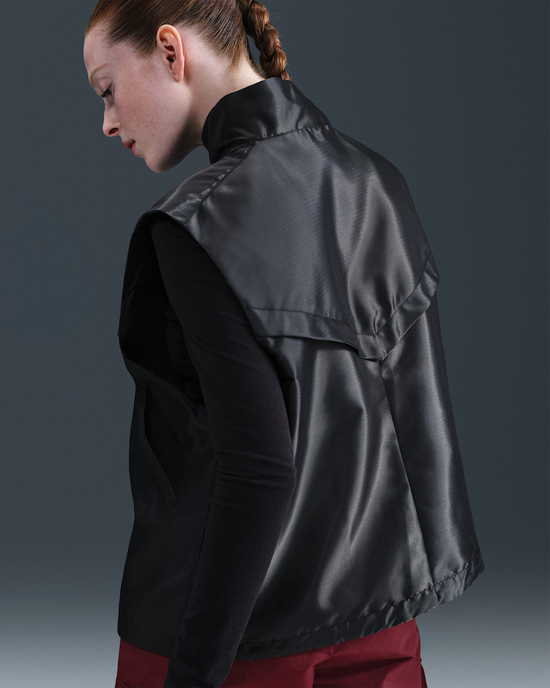 Nike Nike Sportswear Windrunner Women's Vest outlook