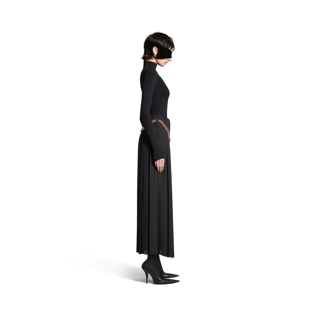 Women's Pleated Skirt in Black - 3