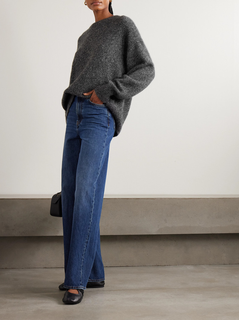 arch4 Oversized Cashmere And Silk-blend Sweater outlook