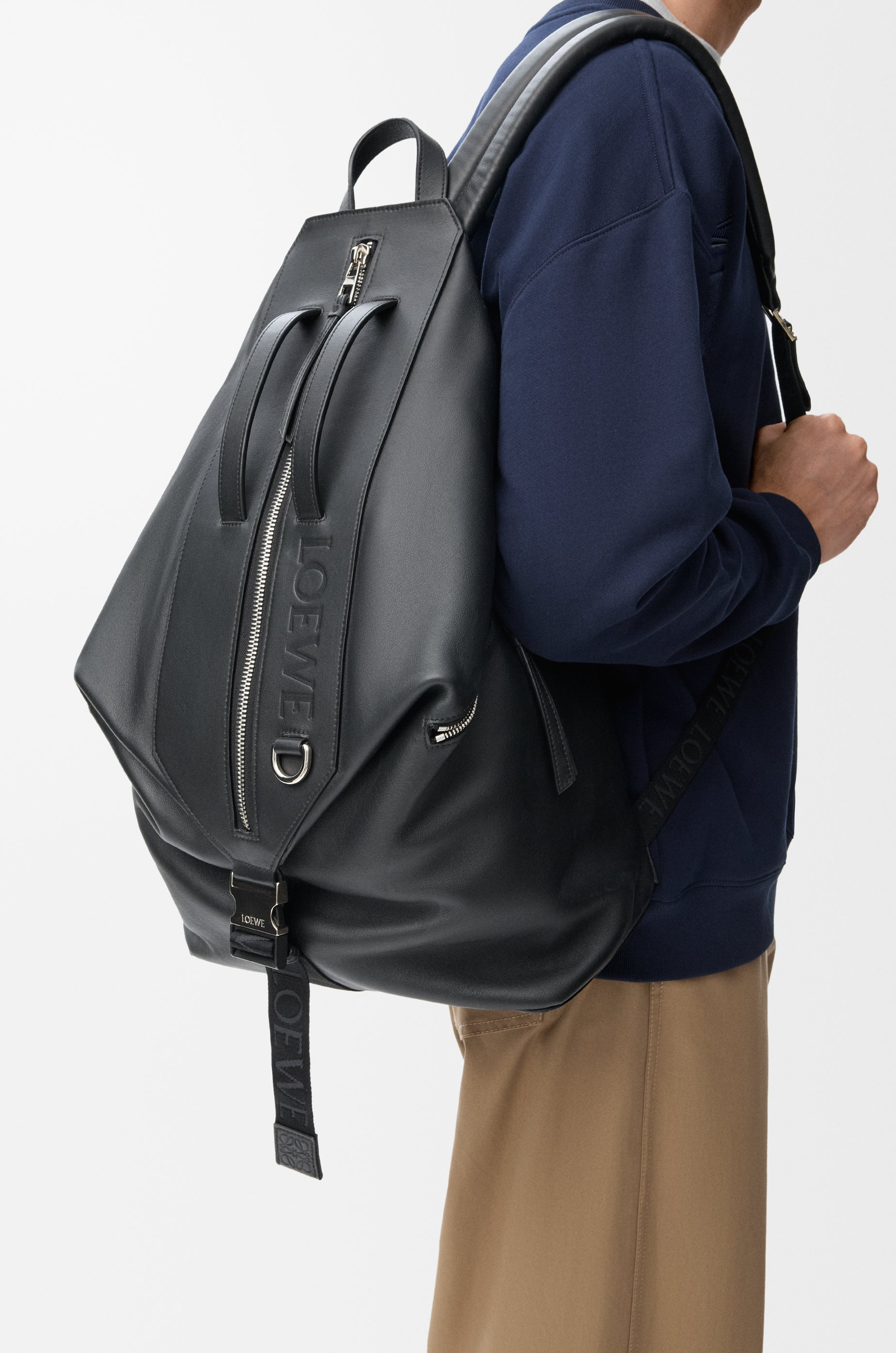 Convertible backpack in classic calfskin - 2