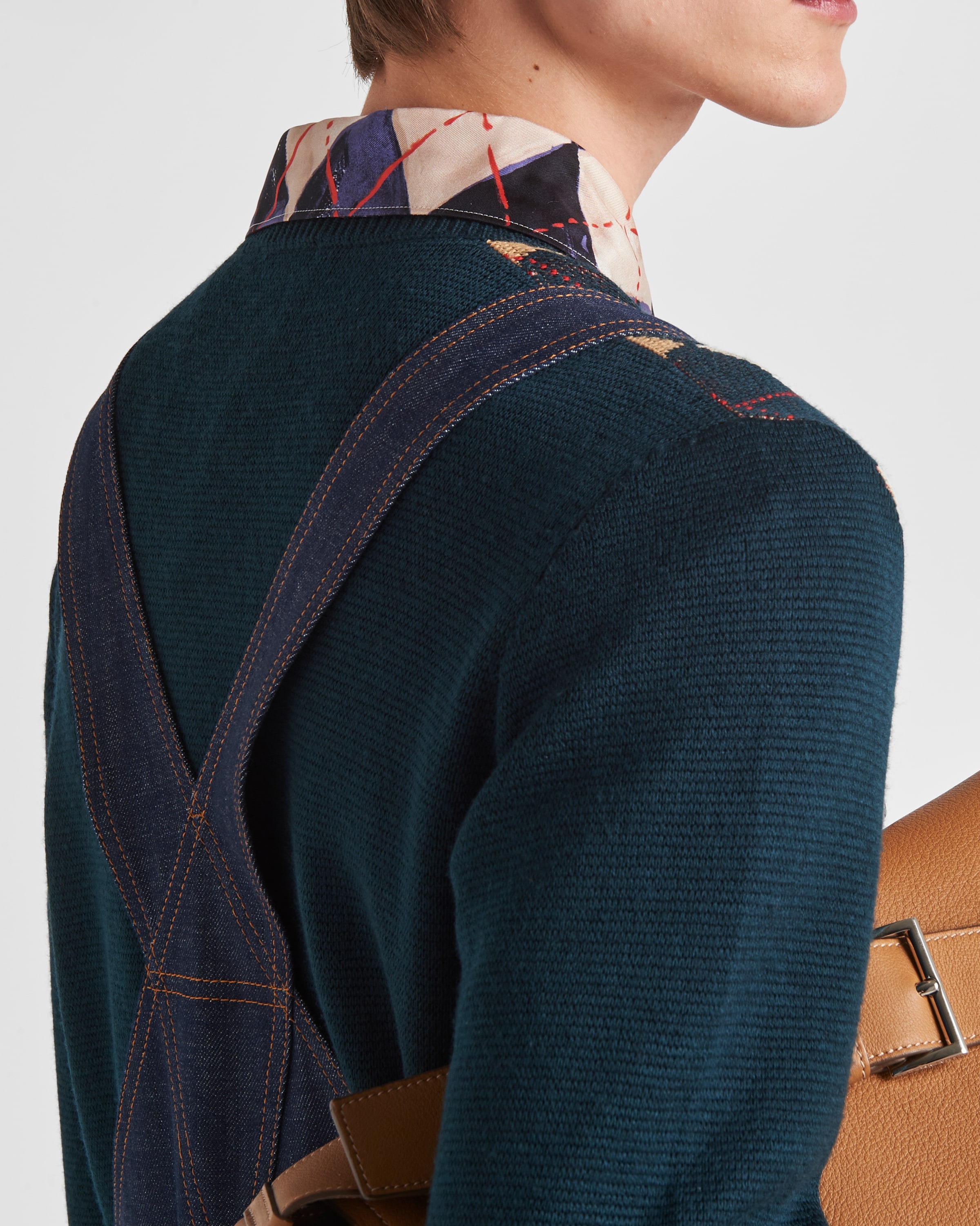 Wool crew-neck sweater with an Argyle pattern - 4