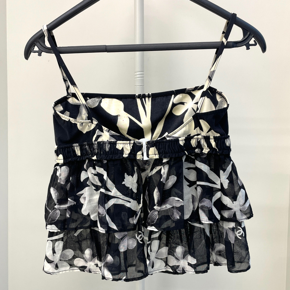Chanel flower ruffle sleeveless top - 6