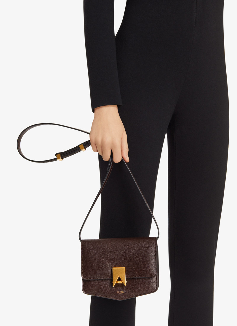 Alaïa LE PAPA SMALL BAG IN CALFSKIN outlook