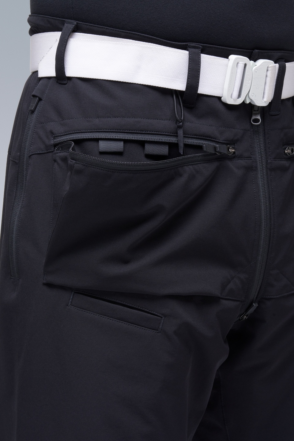 P38-AD schoeller® Dryskin™ Polartec® Alpha® Reversible Cargo Pant Black - 13