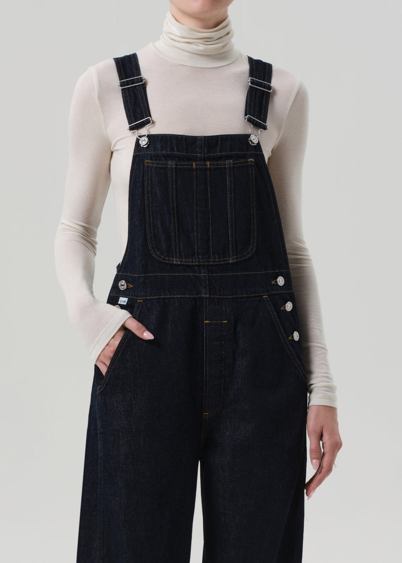 Freya Overall In Juno 5