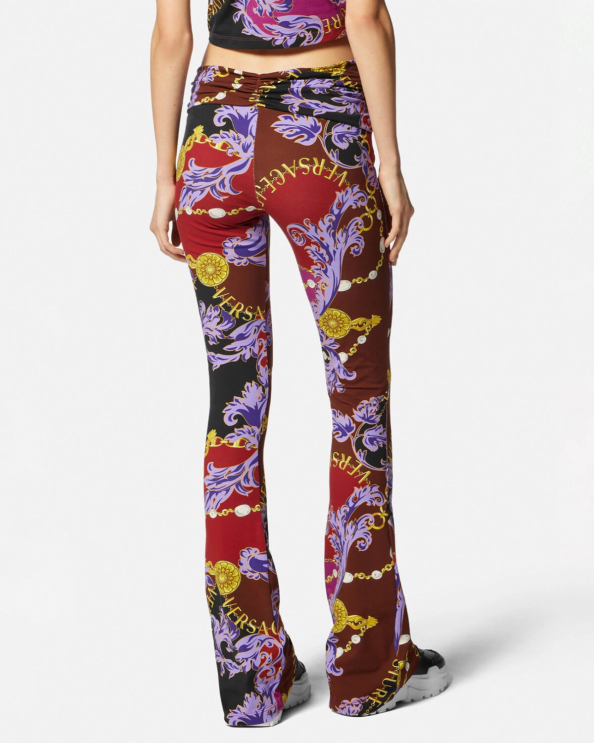 Chain Couture V-Emblem Flared Leggings - 4