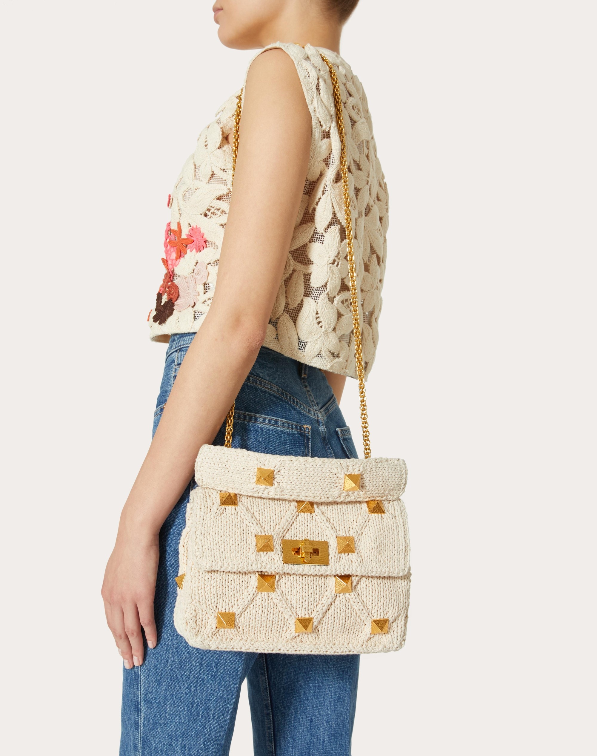 MEDIUM KNITTED ROMAN STUD THE SHOULDER BAG WITH CHAIN - 6