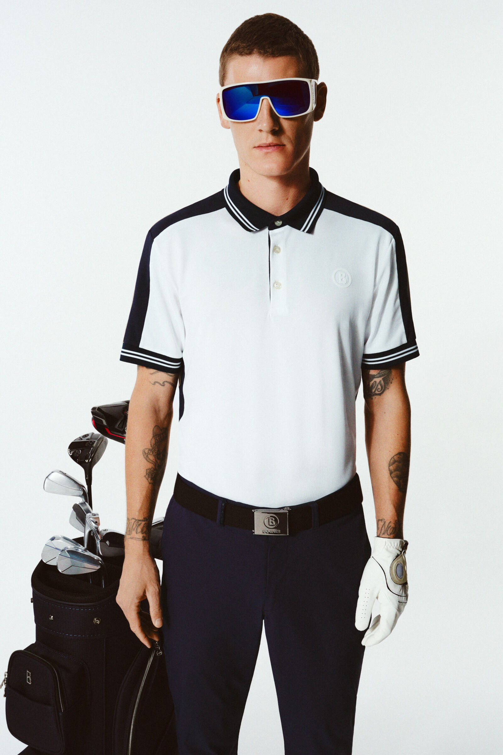 Cornelius functional short-sleeved top in White/navy blue/beige - 6