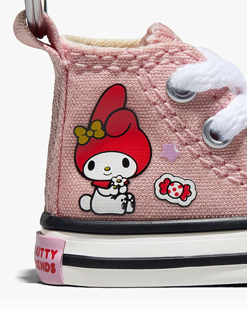 Converse Converse x Hello Kitty And Friends Chuck Taylor All Star Keychain outlook