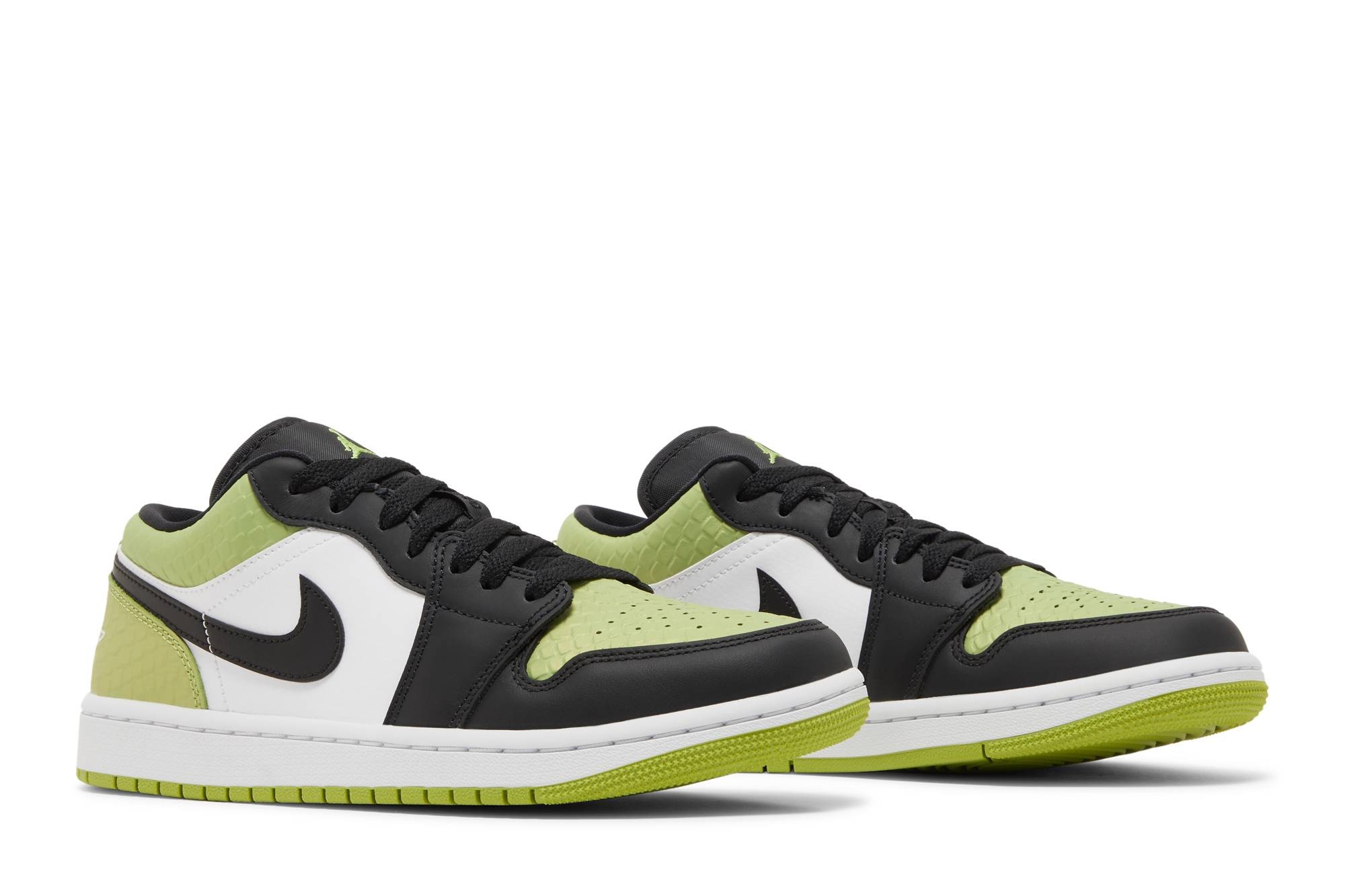 Wmns Air Jordan 1 Low SE 'Vivid Green Snakeskin' - 8