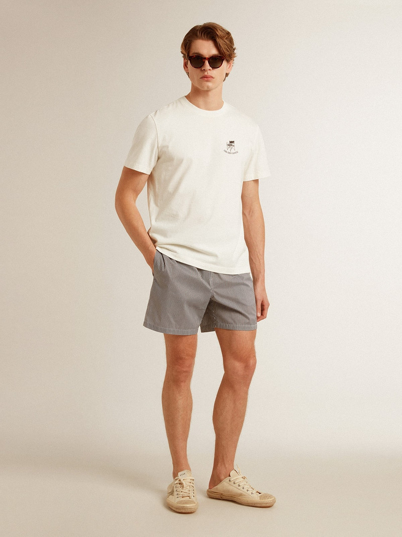 White cotton T-shirt with seasonal logo print on the front 4