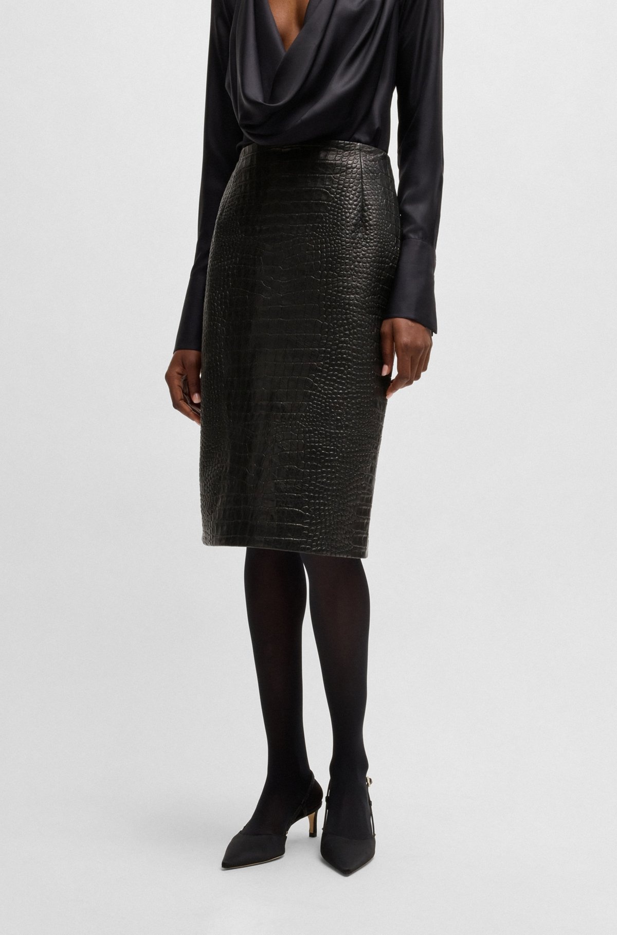 PENCIL SKIRT IN CROCODILE-EMBOSSED LEATHER - 2