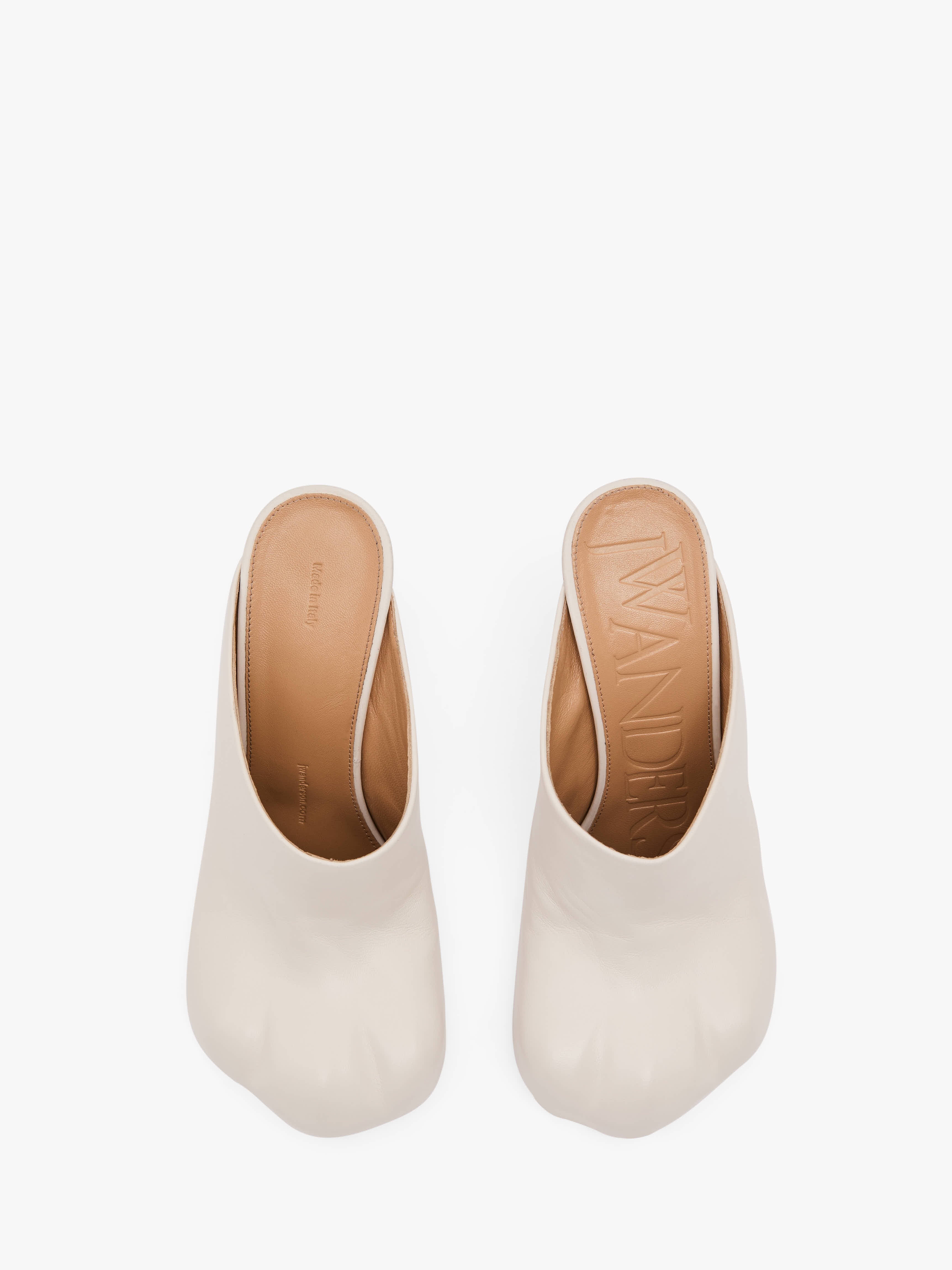 PAW HEEL MULE - 4