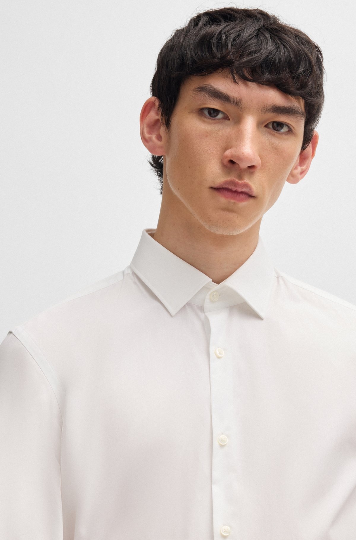 SLIM-FIT SHIRT IN EASY-IRON COTTON POPLIN - 3