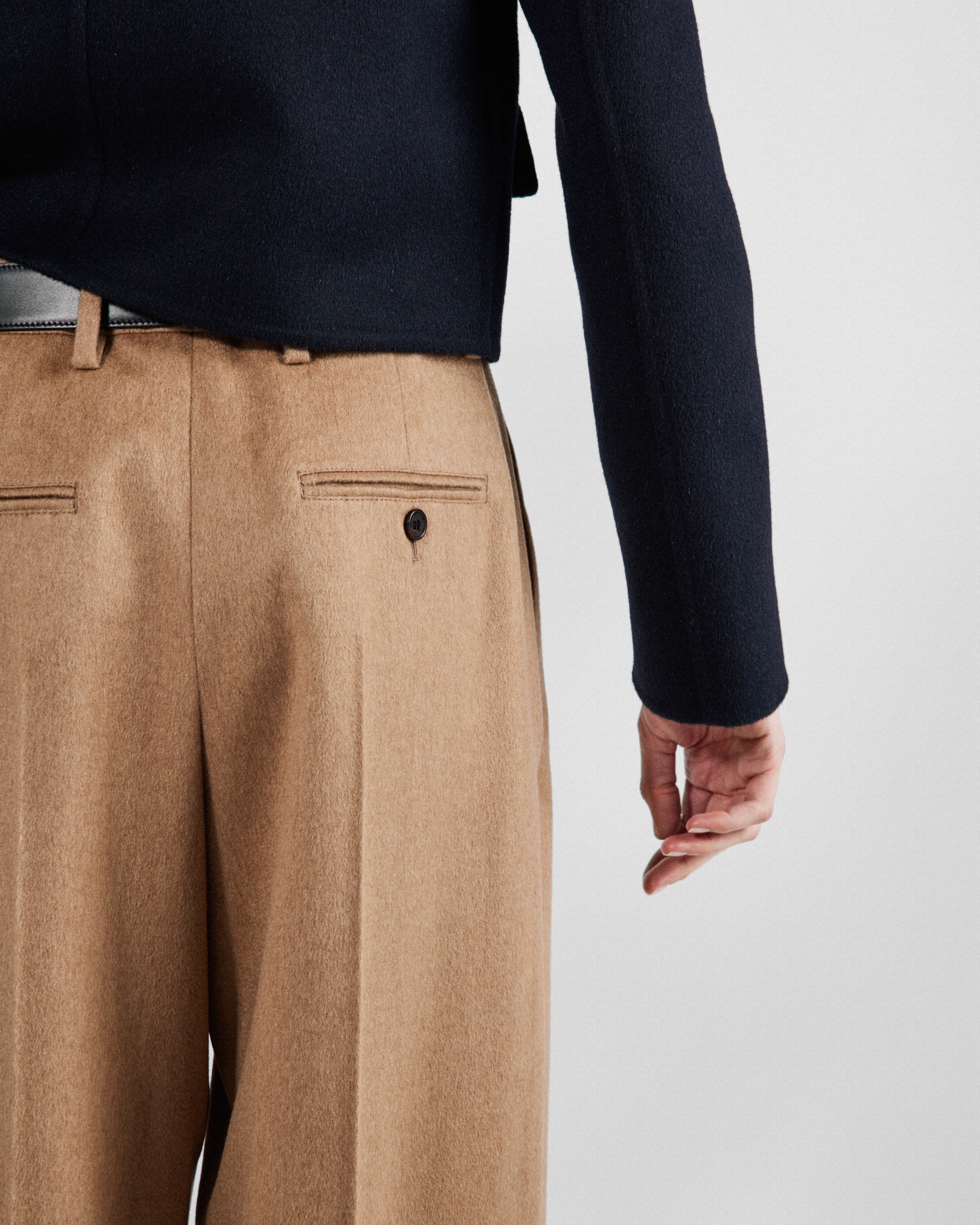Camel-hair pants - 6