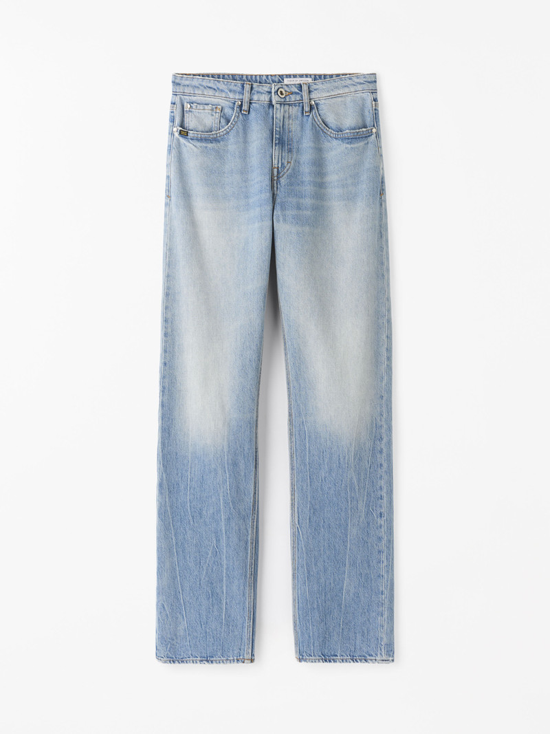Evee Vision Straight-Leg Jeans 1