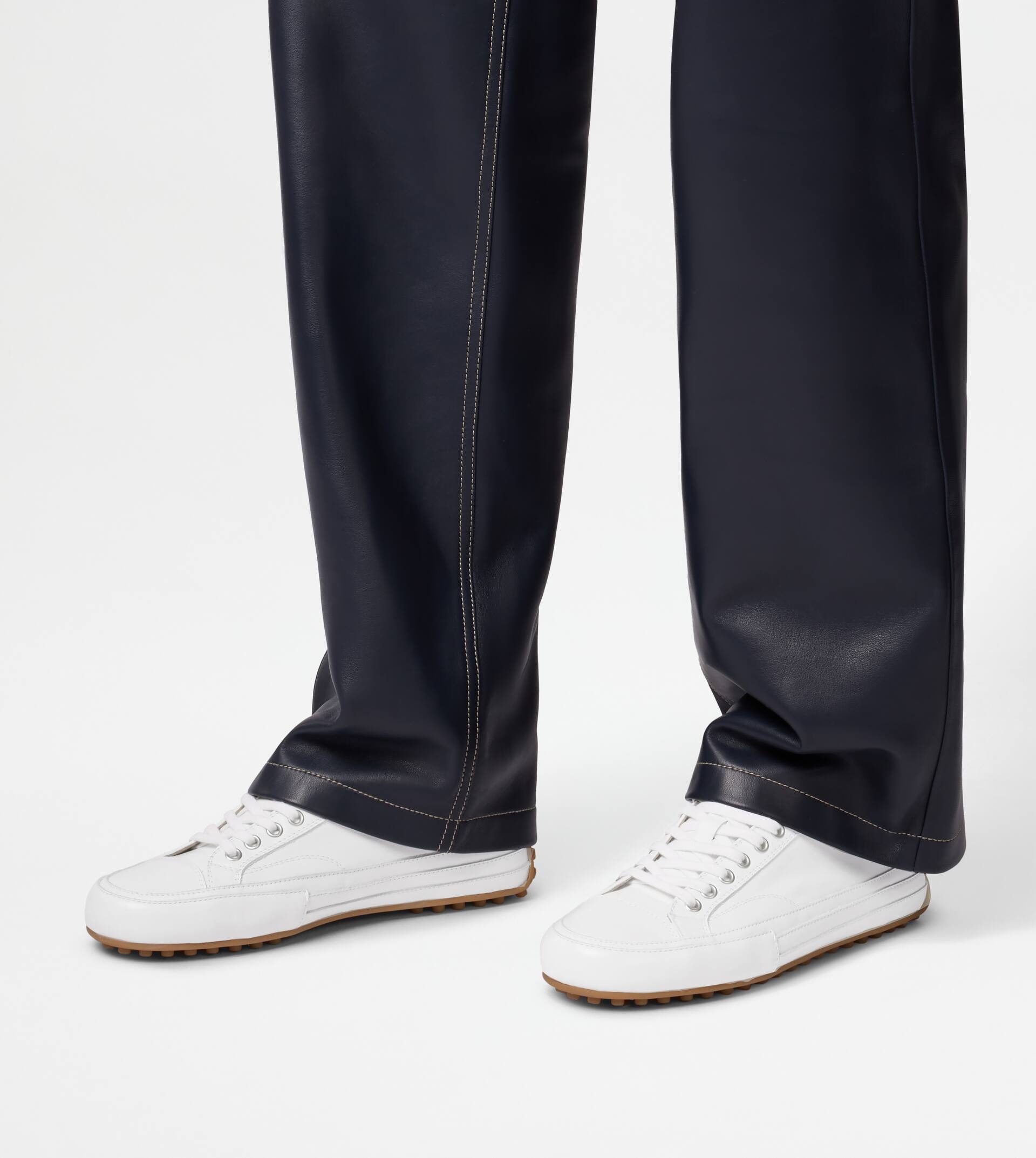 SNEAKERS IN LEATHER - WHITE - 7