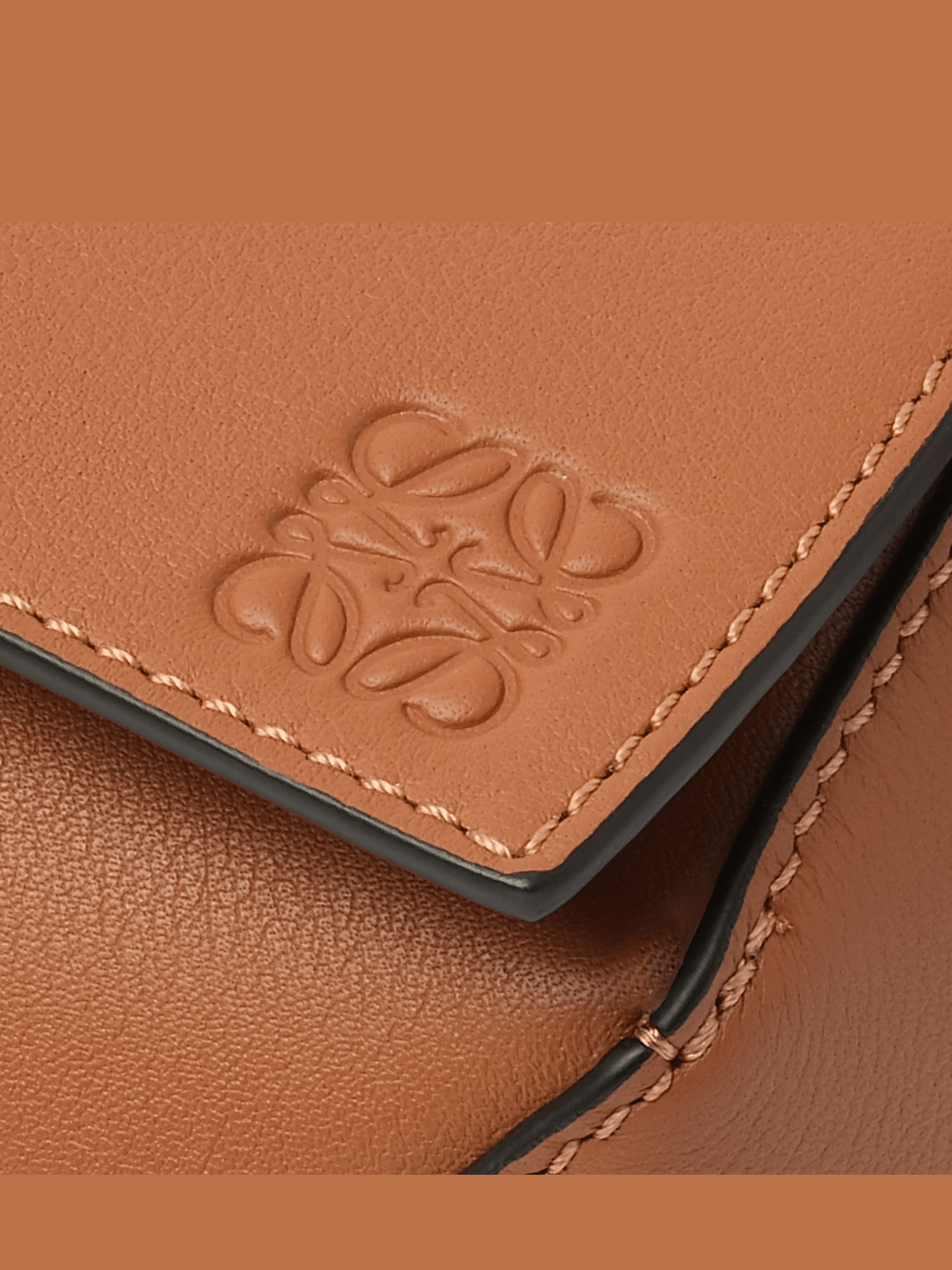Puzzle Edge Mini Bumbag in Tan - 6