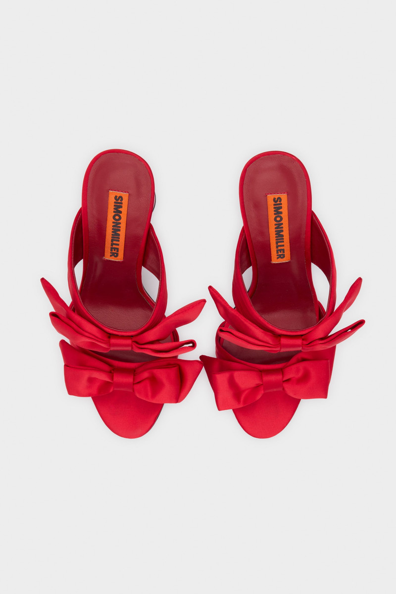 SIMONMILLER Bow Verner Heel In Lucky Red outlook