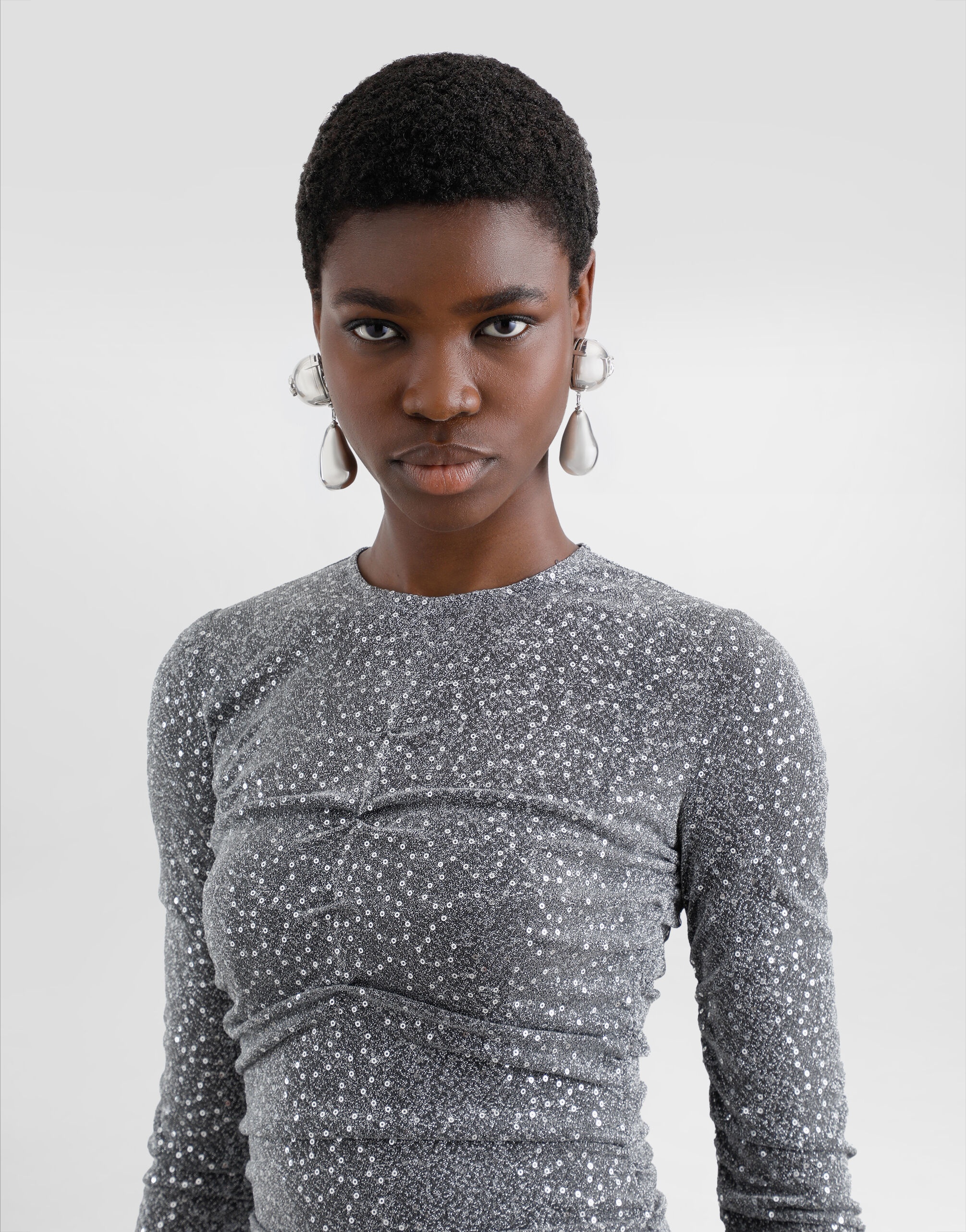 Sequined draped calf-length dress - 5