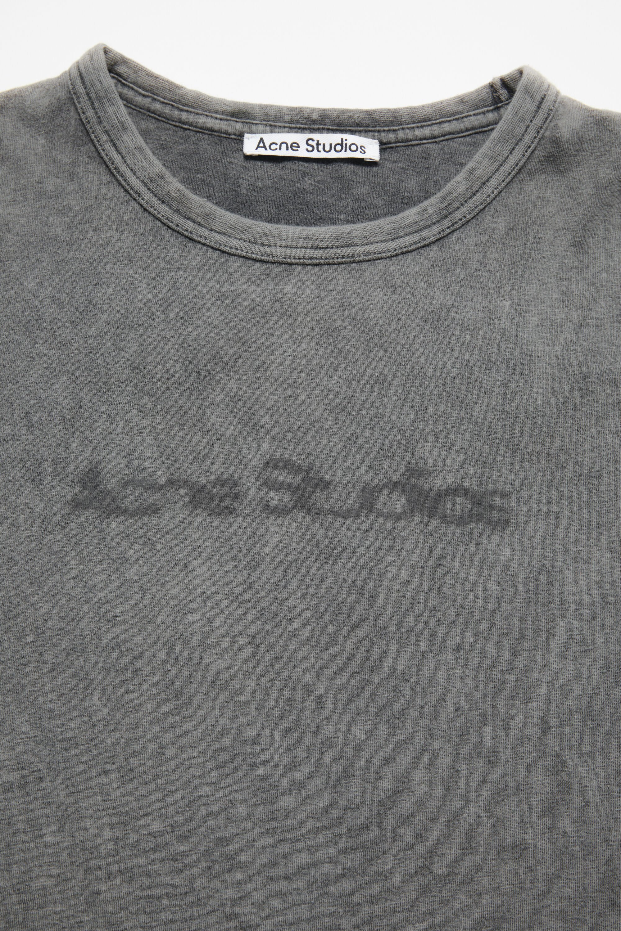 Blurred logo t-shirt - Fitted unisex fit - Faded Grey - 5