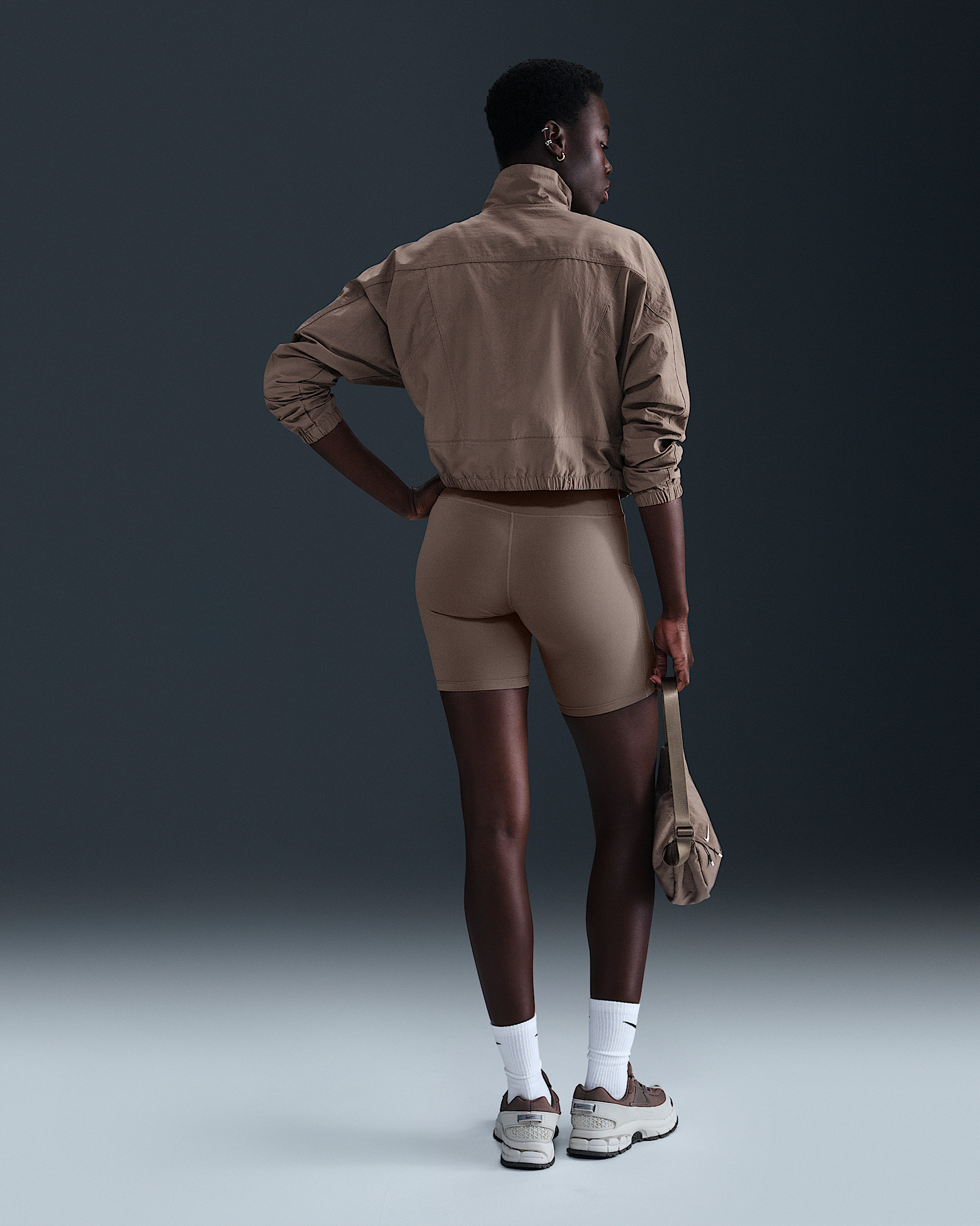 Nike Sportswear Everything Wovens Women's Oversized Repel UV Protection Jacket - 5
