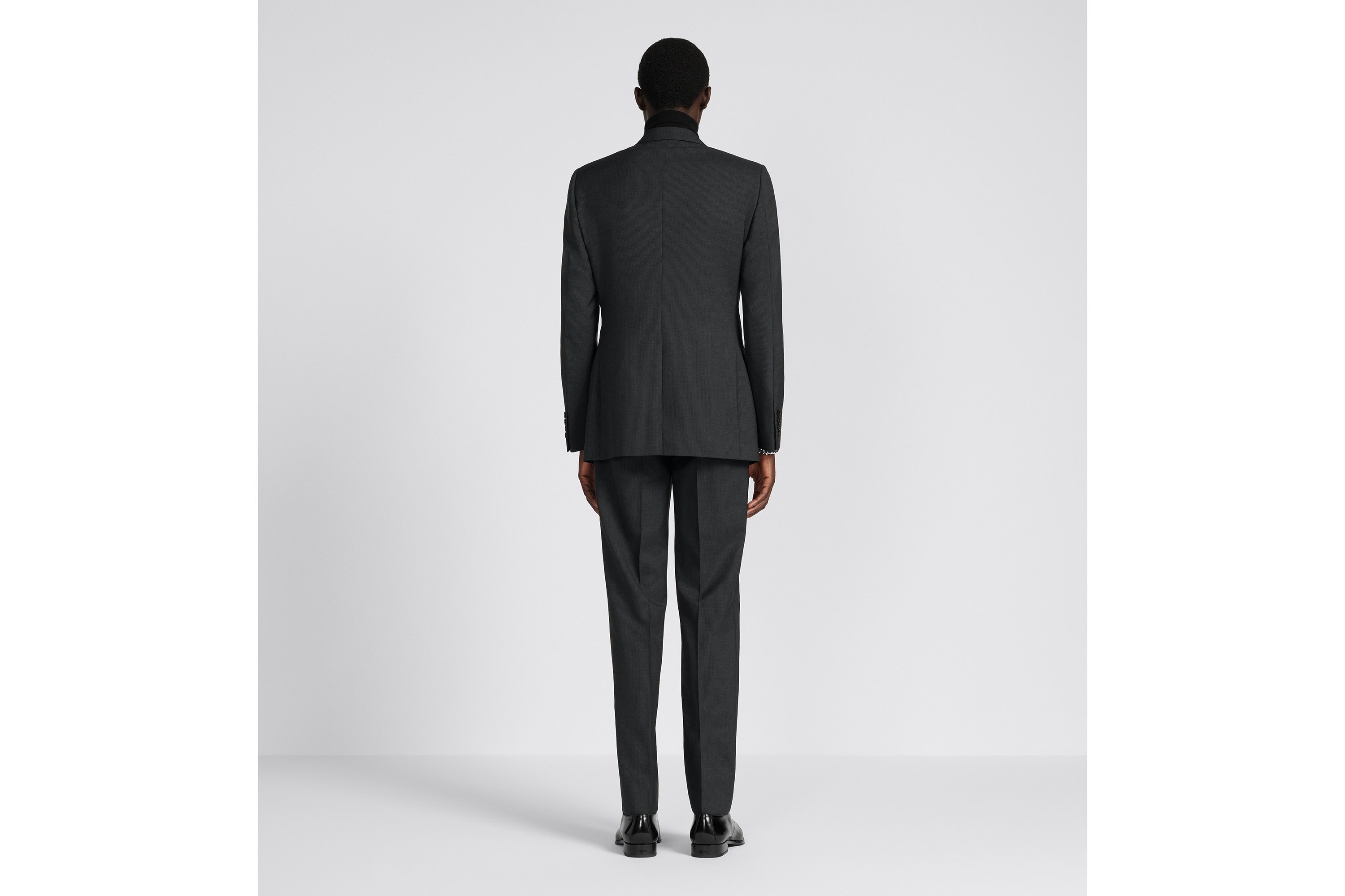 Classic-Cut Double-Breasted Suit - 3