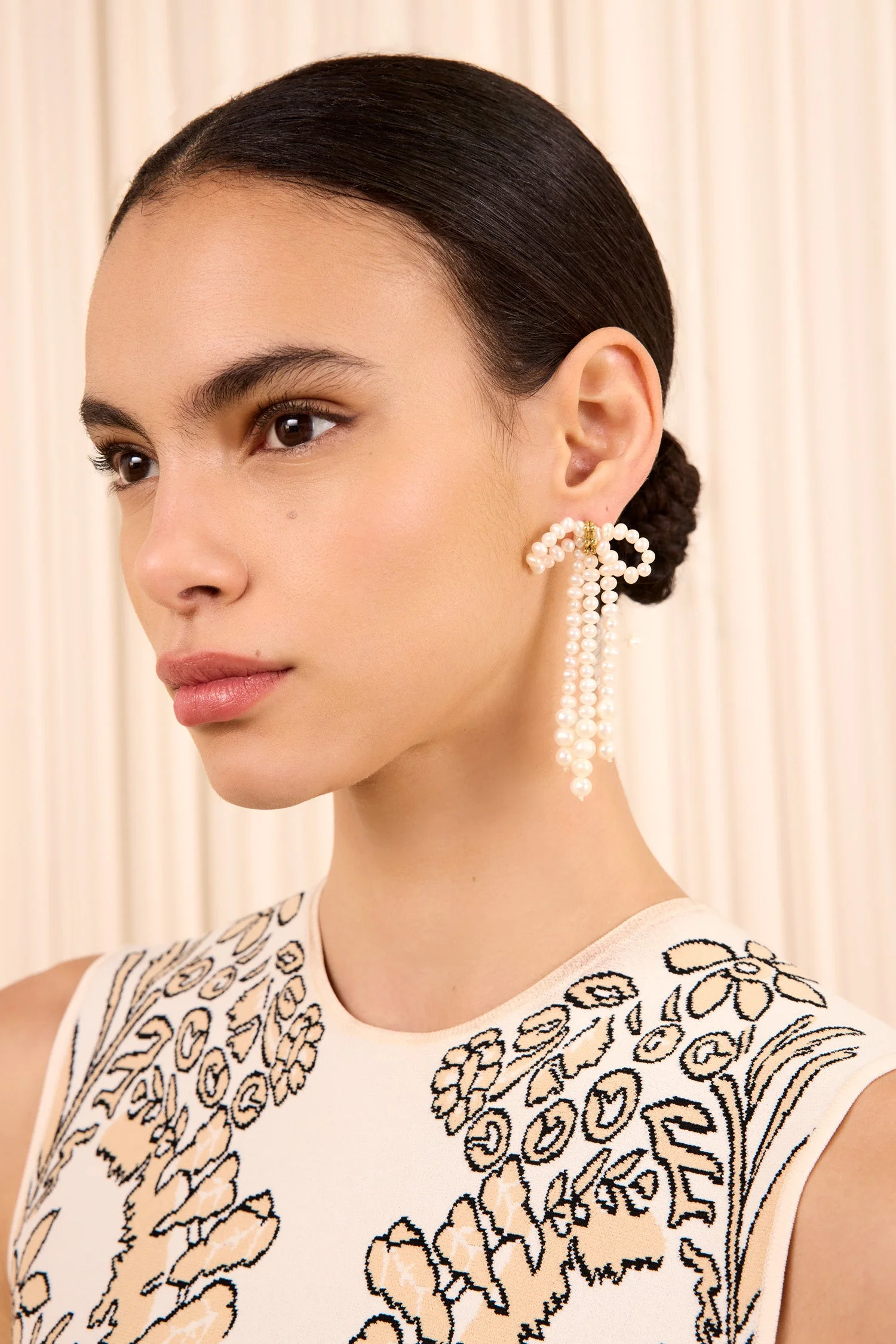 Pearl Bow Earring - 1