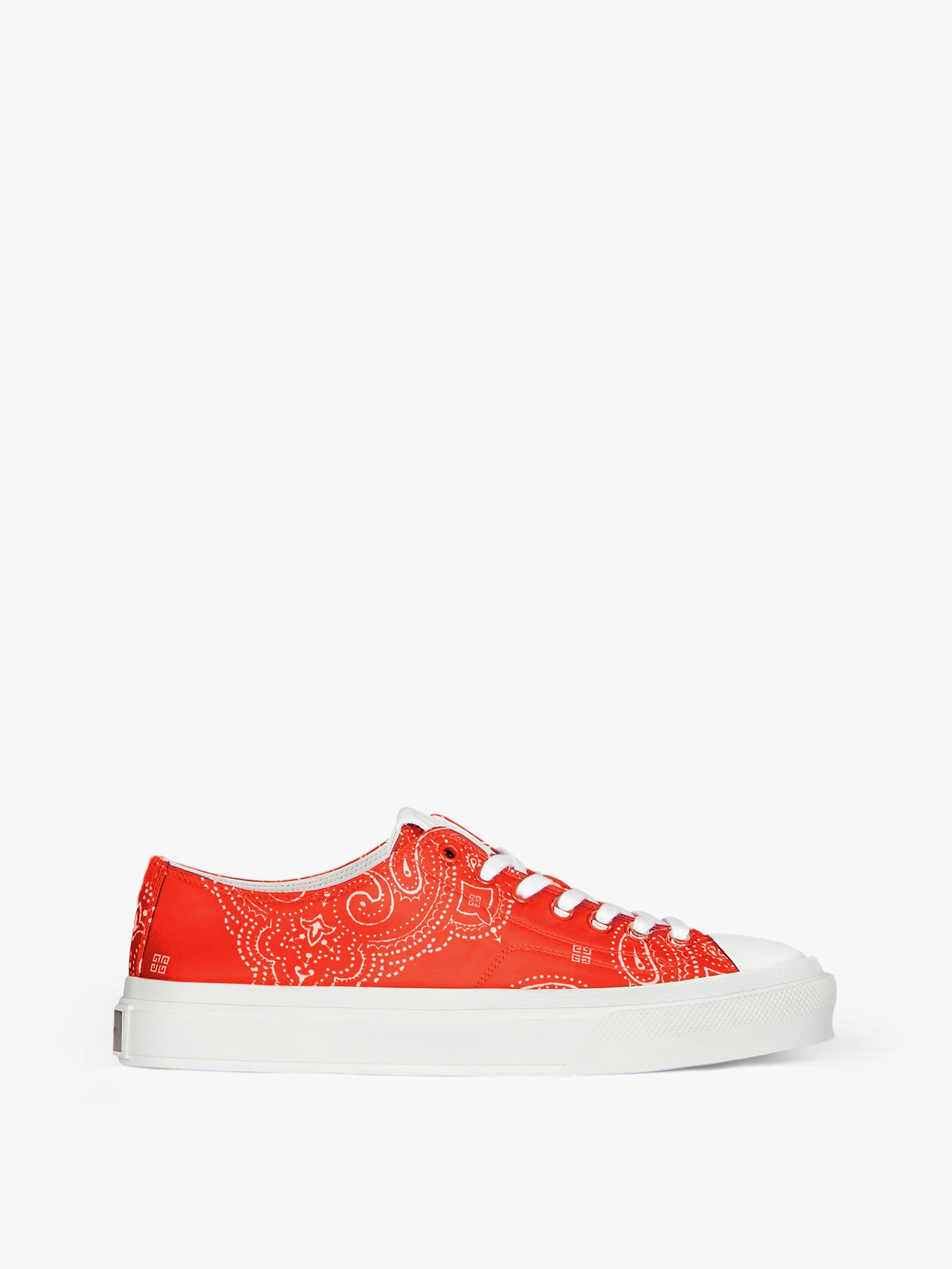 SNEAKERS CITY IN BANDANA PRINTED CANVAS - 1
